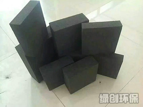泡沫玻璃